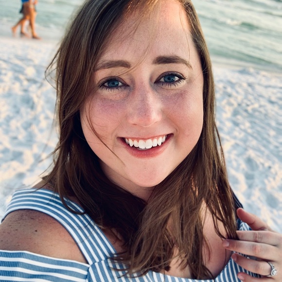 Meet your Posher, Hannah - Picture 4 of 4